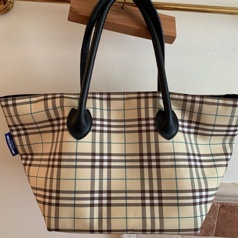 Authentic Burberry Blue Label Haymarket Vintage - Picture 2 of 14